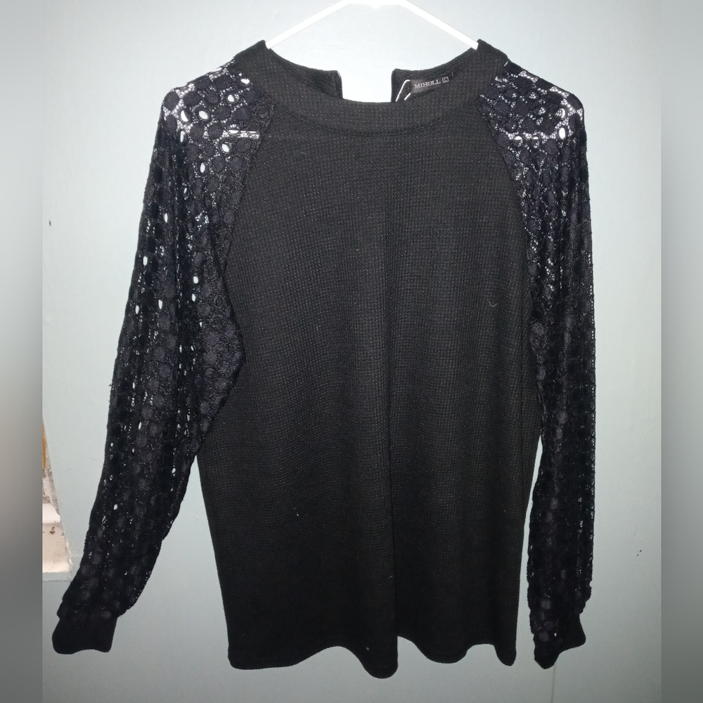 MIHOLL Women’s Long Sleeve Top Lace Casual. Black